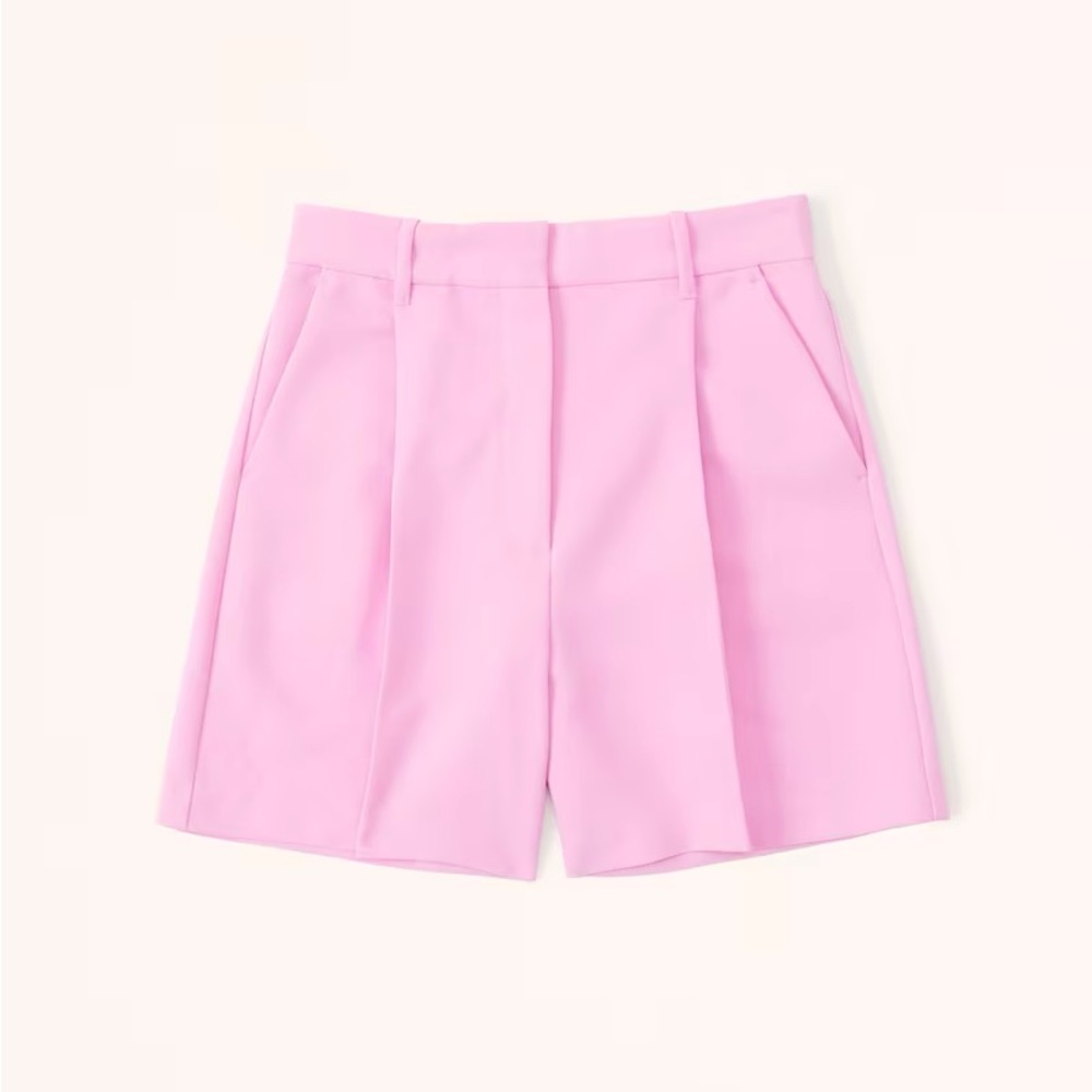 Ultra high rise tailored short